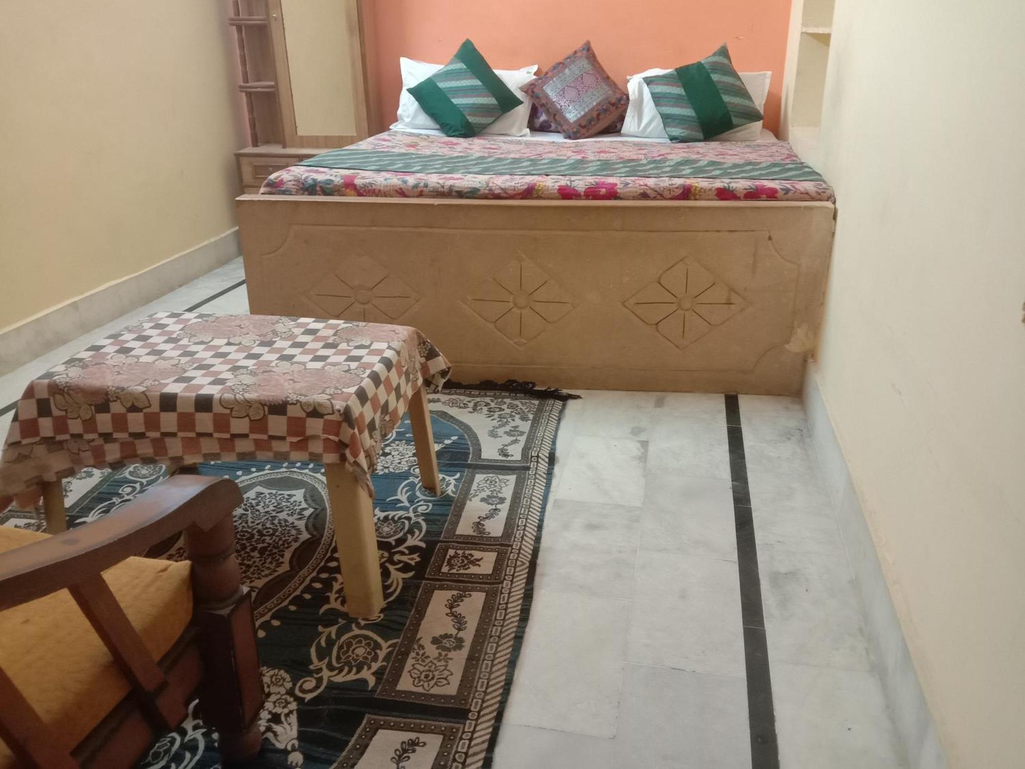 Neem Guest House Jaisalmer Esterno foto