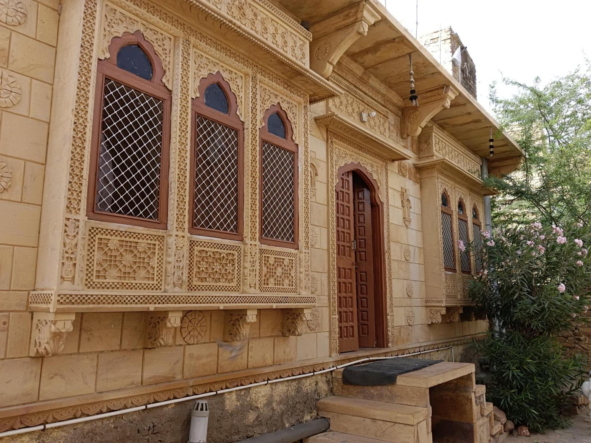Neem Guest House Jaisalmer Esterno foto